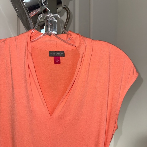 Vince Camuto Coral Pink Side Ruched V Neck Tee Shirt Small - Picture 5 of 7
